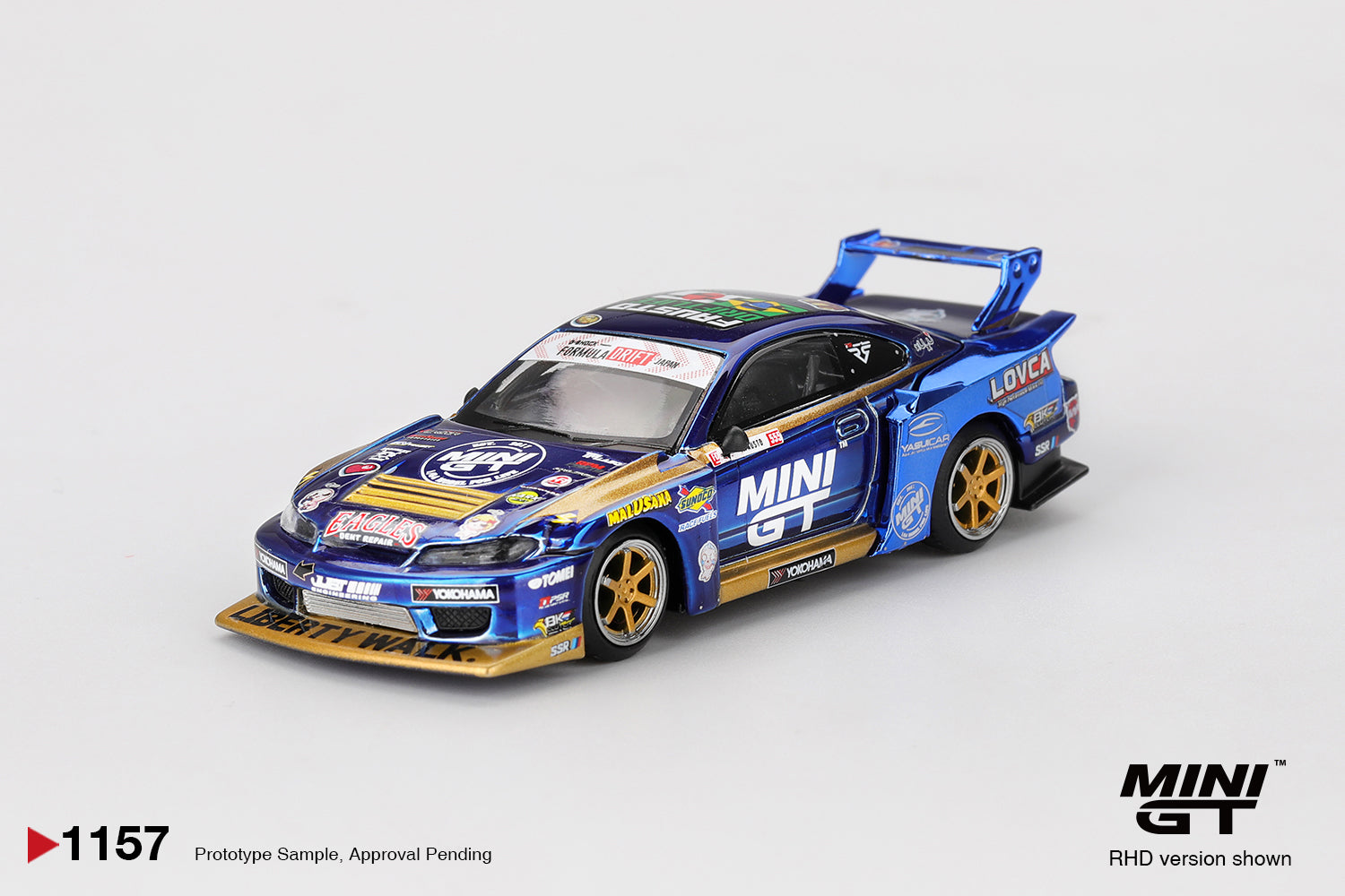 MINI GT 1/64 #1157 Nissan LB-Super Silhouette S15 SILVIA #555 Team