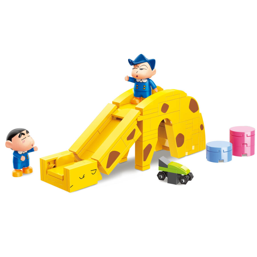 Qman Keeppley Building Blocks Toy #K20615 - Shinchan Go To School