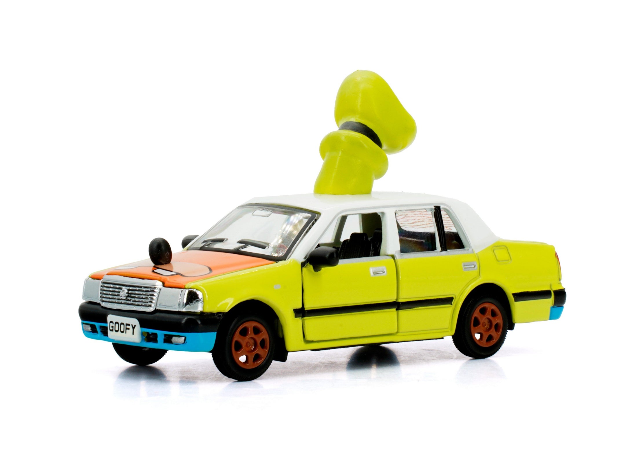 TINY x Disney Vehicle - 1/72 Hong Kong Urban Taxi x Goofy Model Car