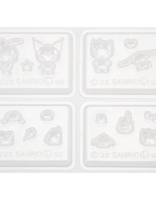 Load image into Gallery viewer, Takara Tomy ARTS Sanrio Eggshell Chocolate Sanrio Characters Set
