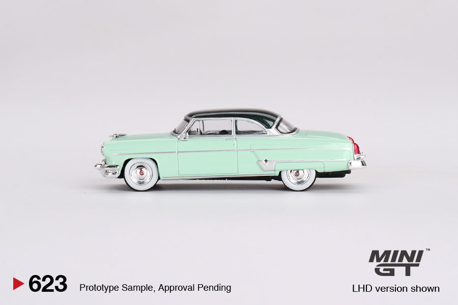 Mini GT #623 Lincoln Capri 1954  Parklane Green / Bloomfield Green