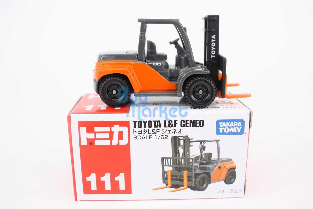 Takara Tomy Tomica #111 Toyota L and F Geneo Stacker 1/62 Diecast Toy Car