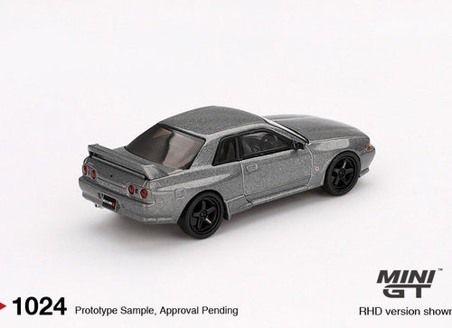 Load image into Gallery viewer, Mini GT #1024 Nissan Skyline GT-R NISMO BNR32 CRS Version Dark Gary

